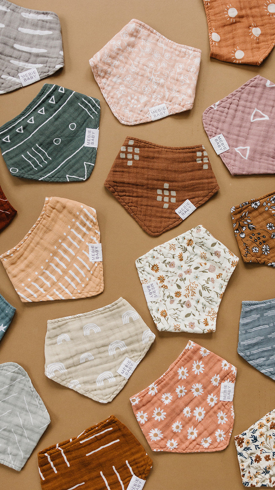 Sunshine Triangle Bib