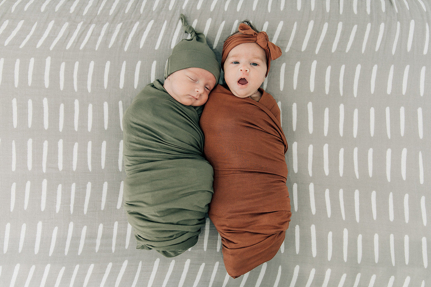 Grey Dash Crib Sheet