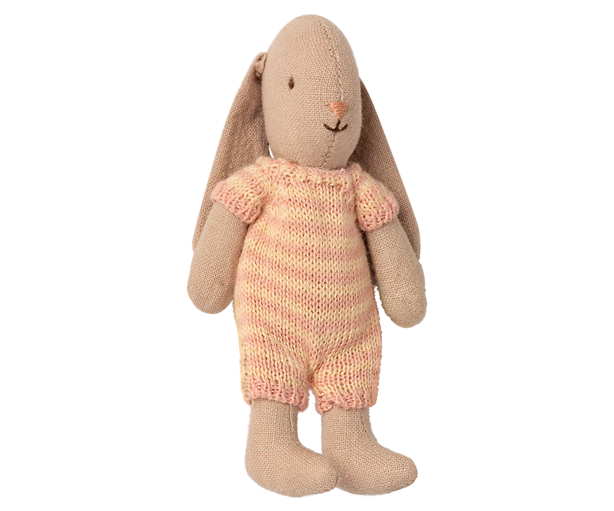 Bunny, Micro