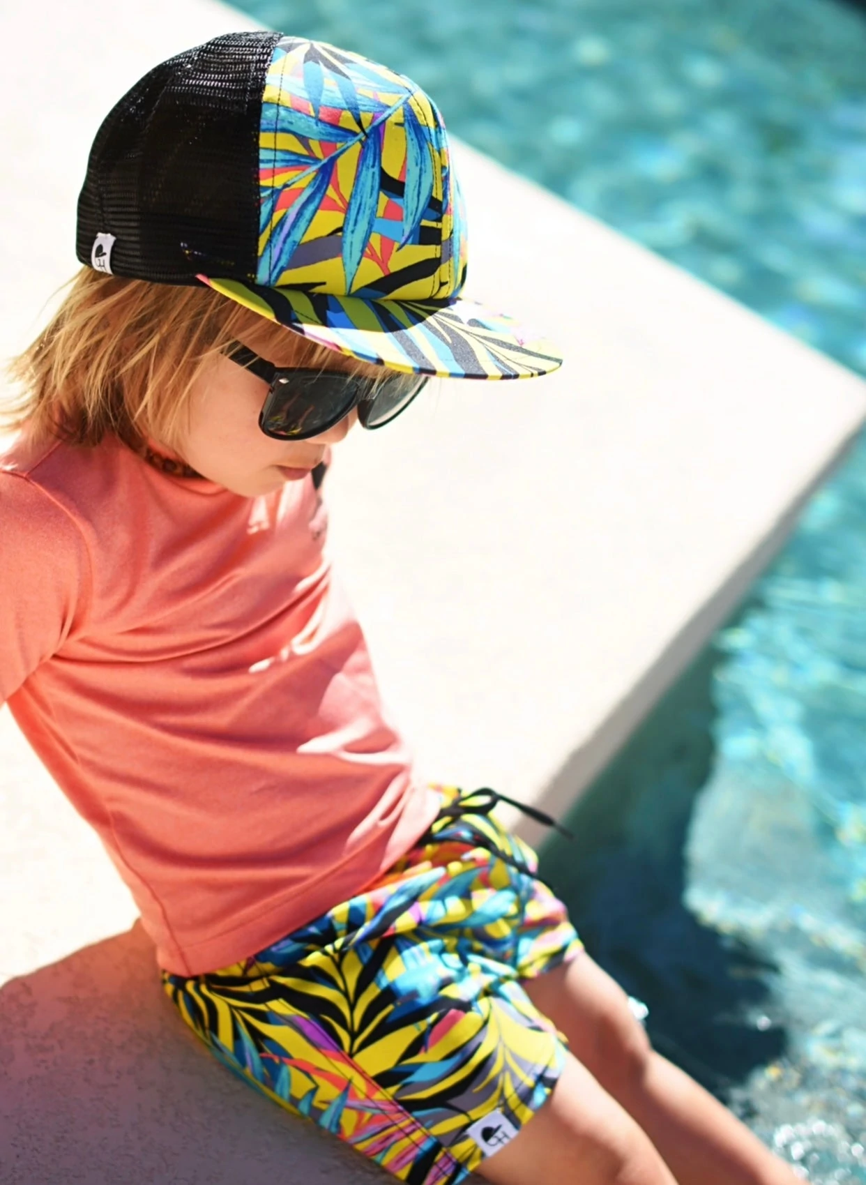 GH YELLOW PALM TRUCKER