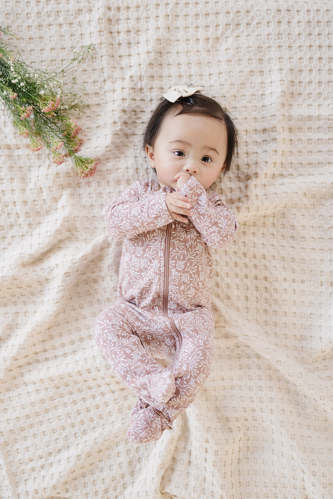 Dusty Rose Vines Zipper