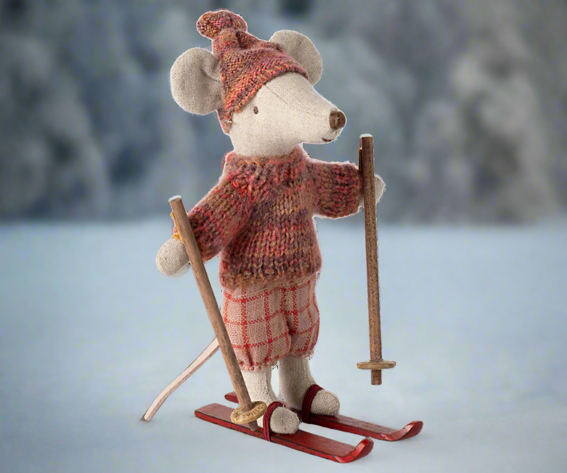 Winter mouse with ski set, Big sister - Rose