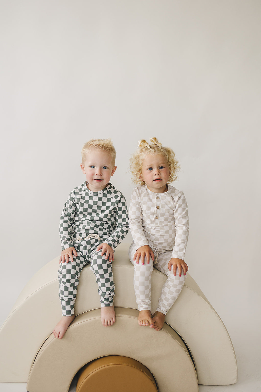 Taupe Checkered Two-piece Button Set