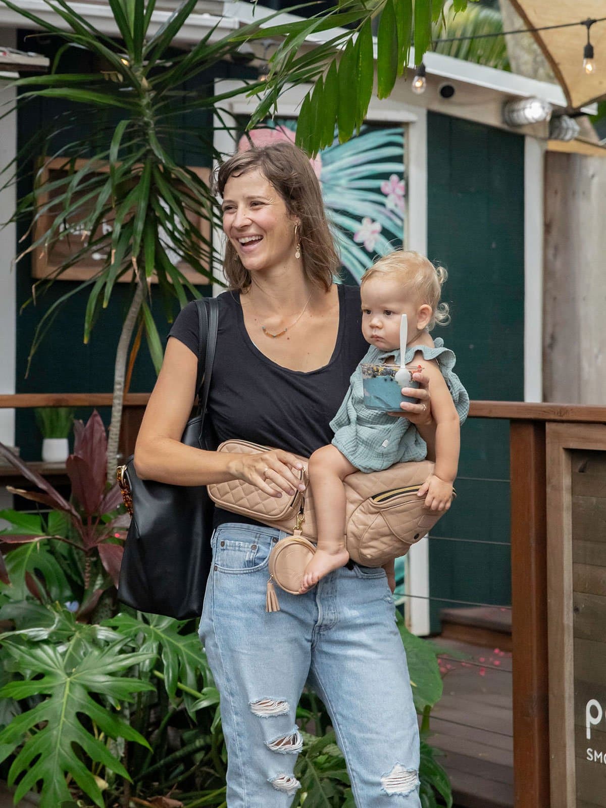 Tushbaby Carrier- Vegan Leather/ Sand