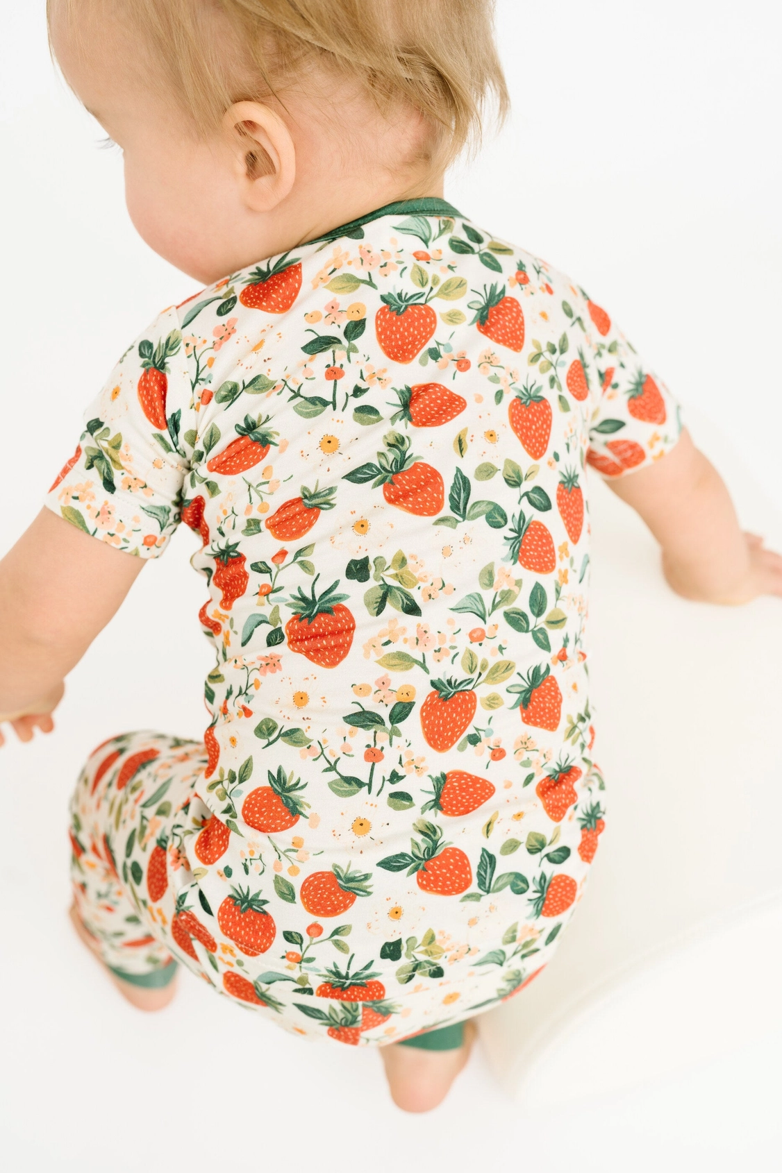 Vintage Strawberry Short Sleeve Bamboo Set