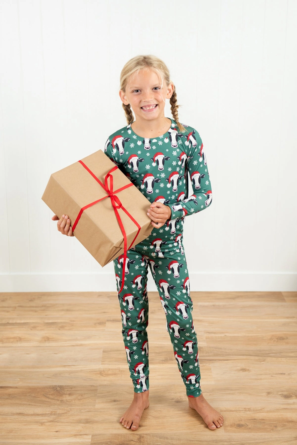 Santa Cows & Snowflakes Toddler/Youth Pajama Set