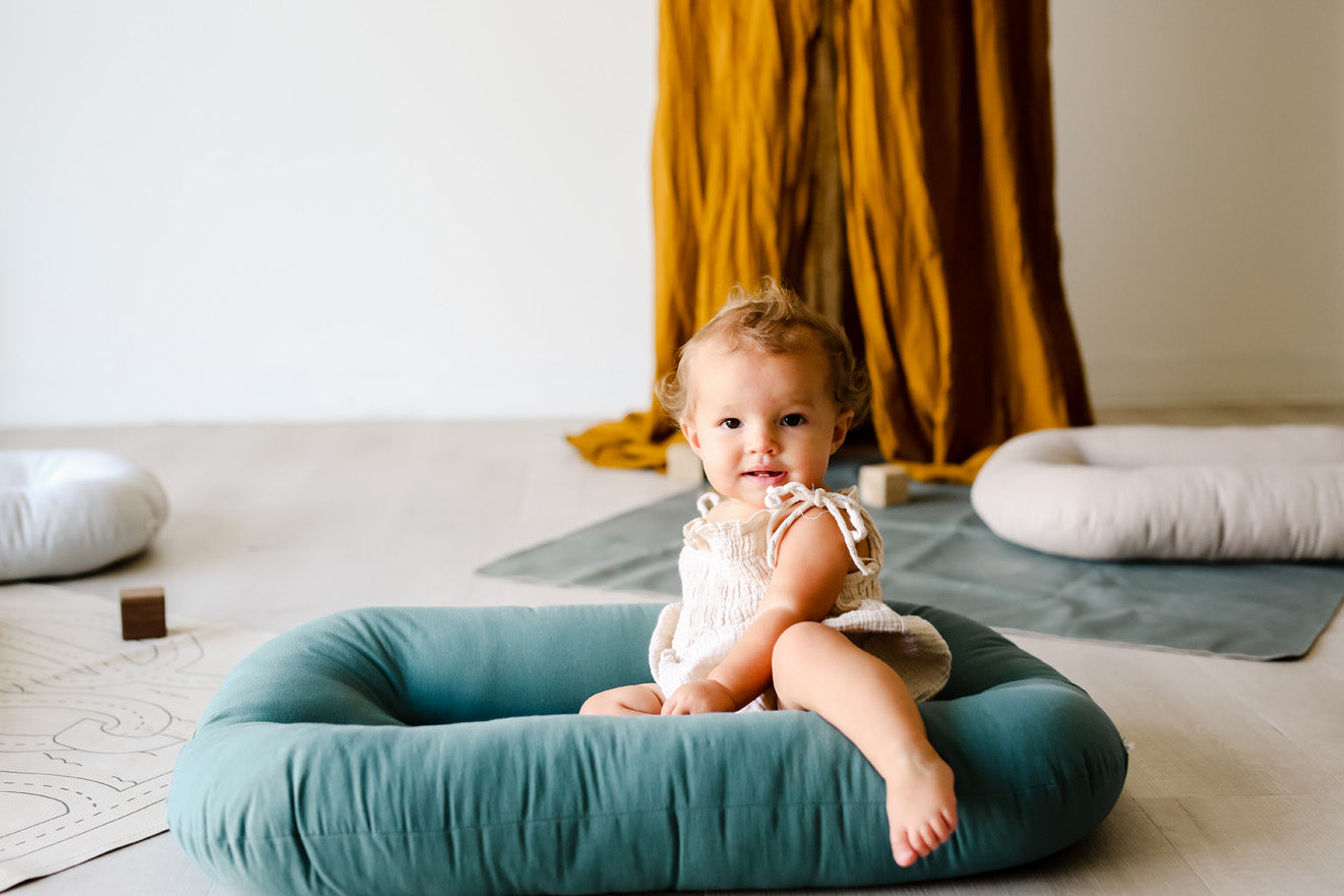 Snuggle Me Organic Infant | Moss